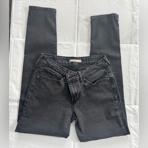 Levi’s 711 Skinny Women’s Jeans